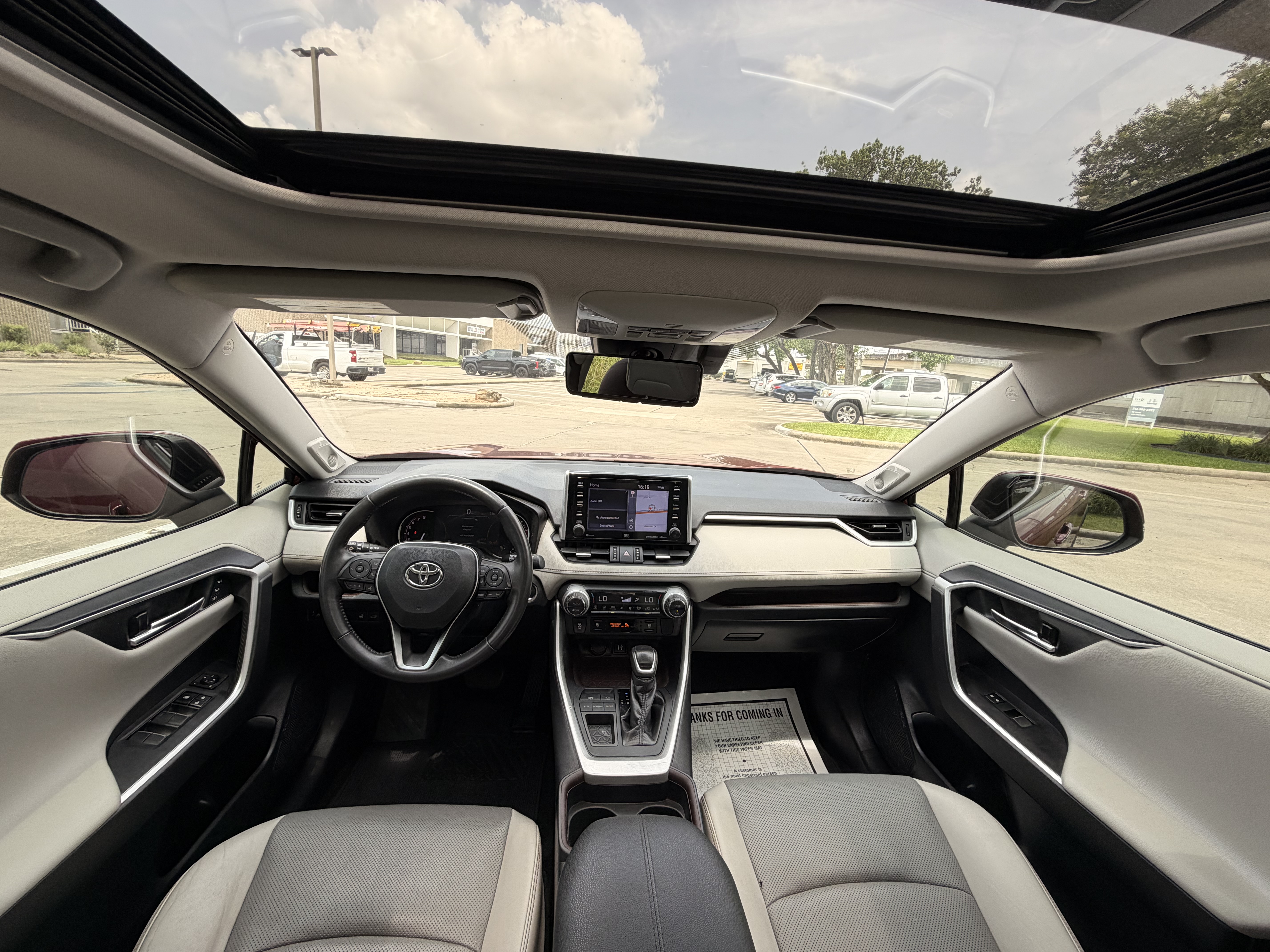 2019 TOYOTA RAV4 β photo 16